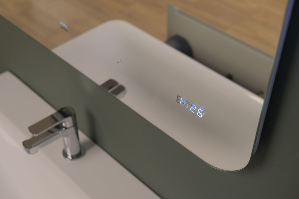 Зеркало Эго 100 с подсветкой и часами