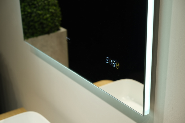 Зеркало Квадри 80 с подсветкой и часами