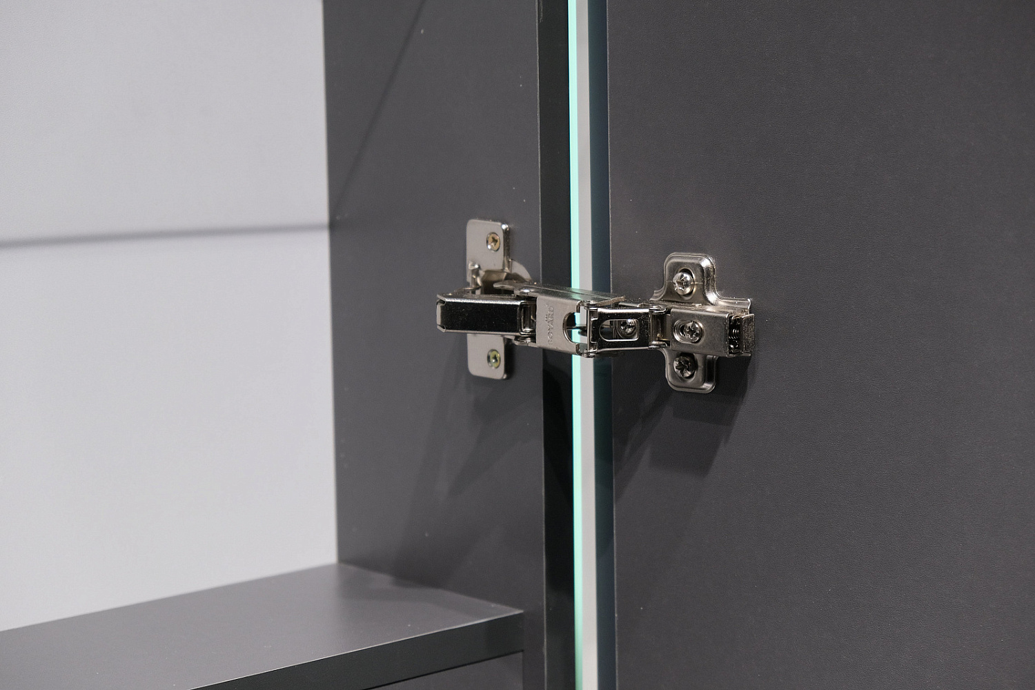 Тумба Инклайн 110 подвесная, бетон